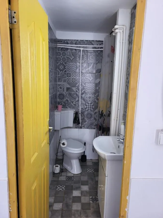 Banat 4 Hostel