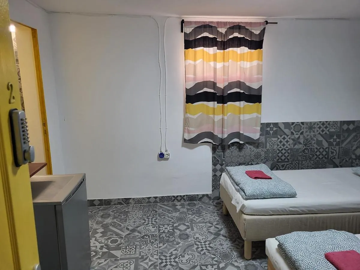 Banat 4 Hostel