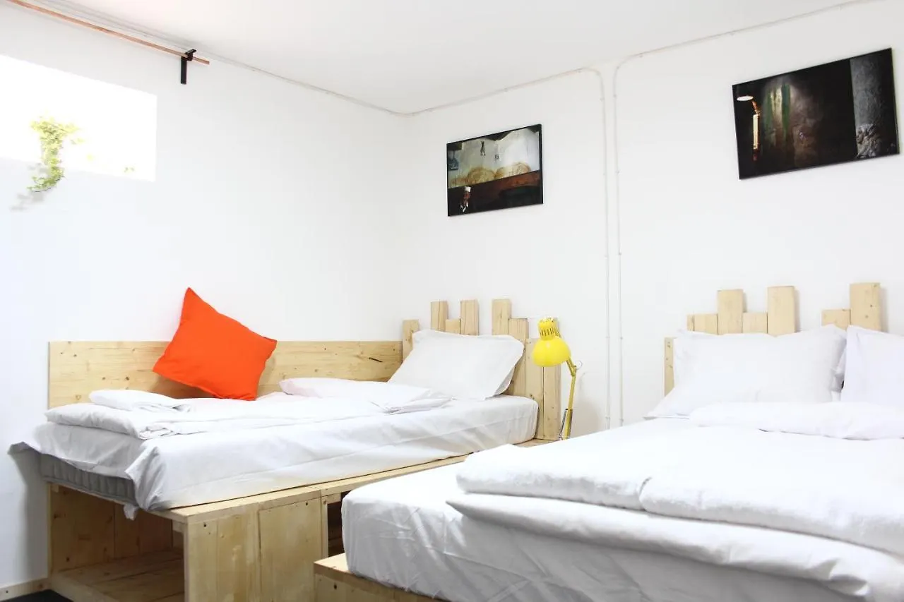 Banat 4 Hostel 0*, Βουκουρέστι Ρουμανία