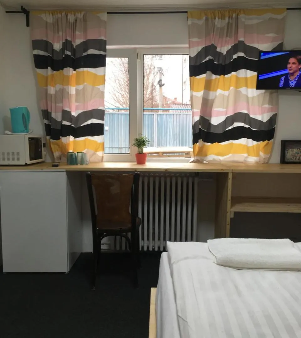 Banat 4 Hostel